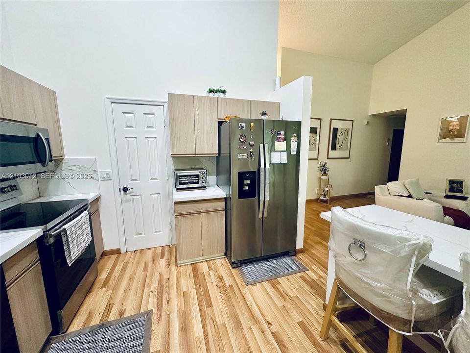 En Venta: $475,000 (3 camas, 2 baños, 1747 Pies cuadrados)