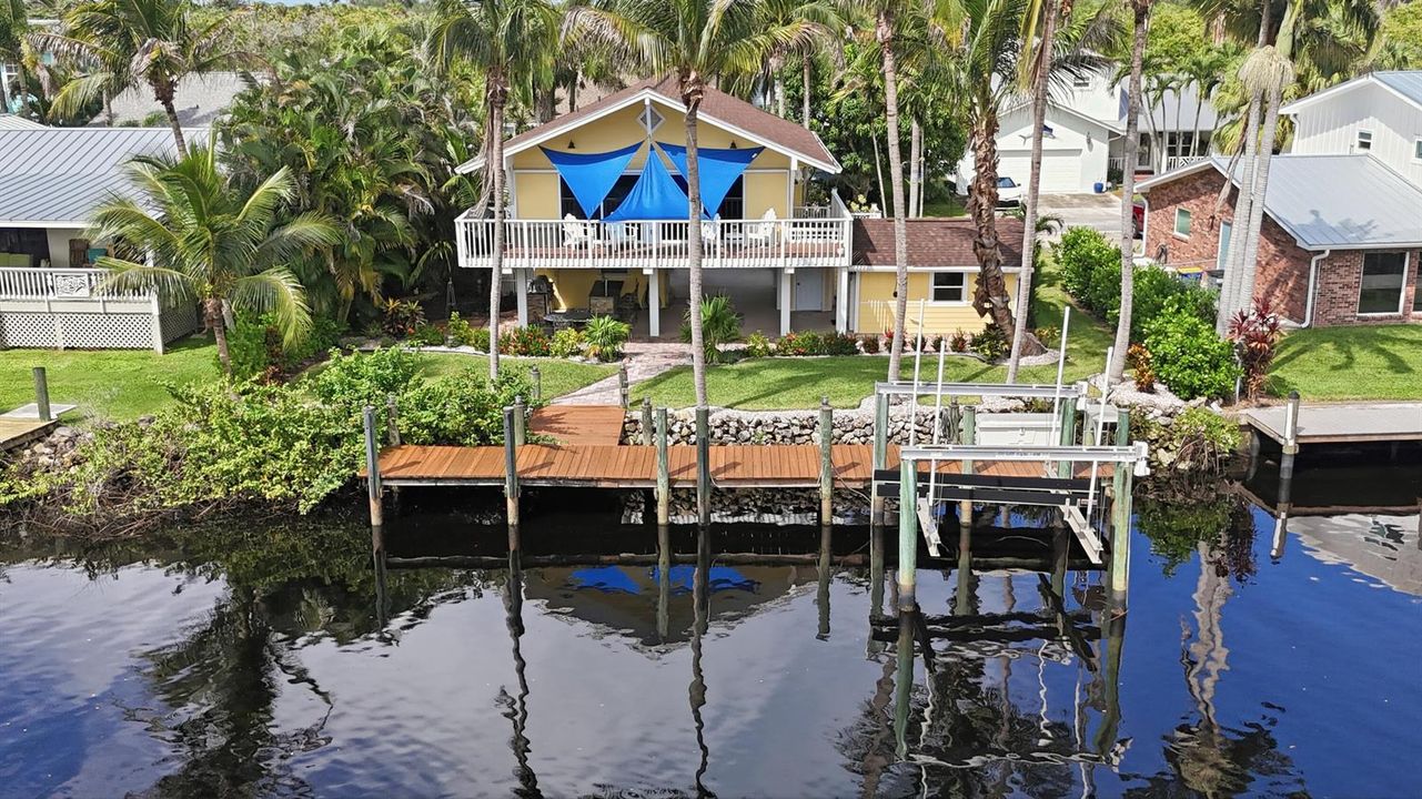 1_boatlift