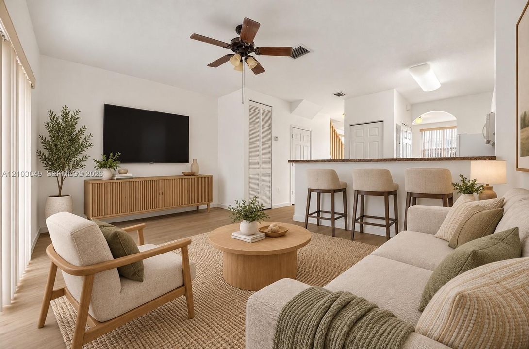 For Sale: $245,000 (2 beds, 2 baths, 1069 Square Feet)