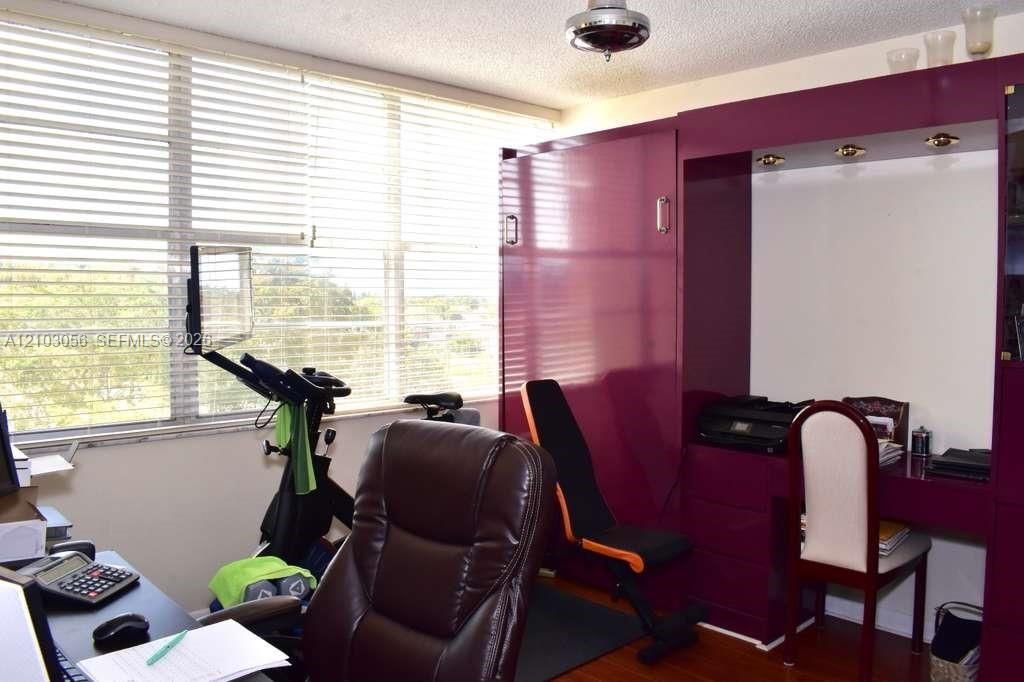 En Renta: $2,400 (3 camas, 2 baños, 1310 Pies cuadrados)