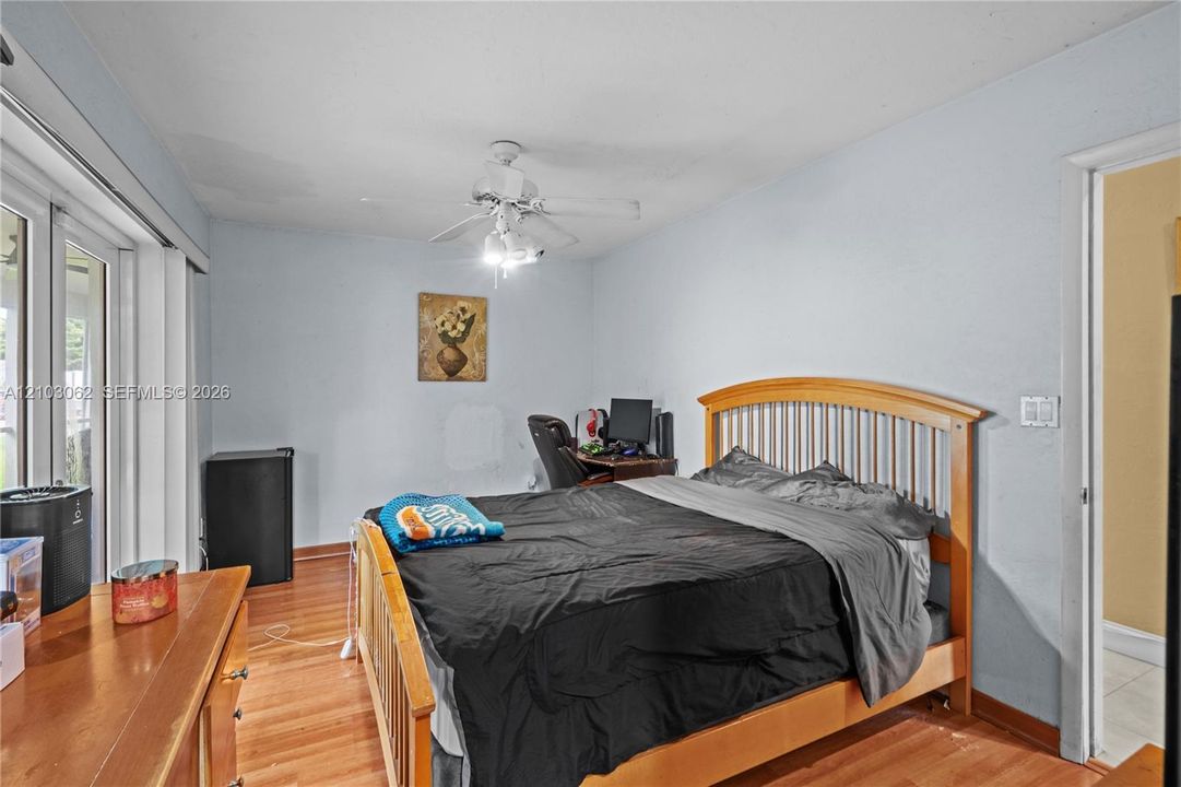 2nd Bedroom