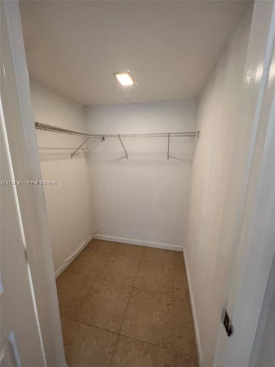 В аренду: $1,790 (2 спален, 2 ванн, 1030 Квадратных фут)