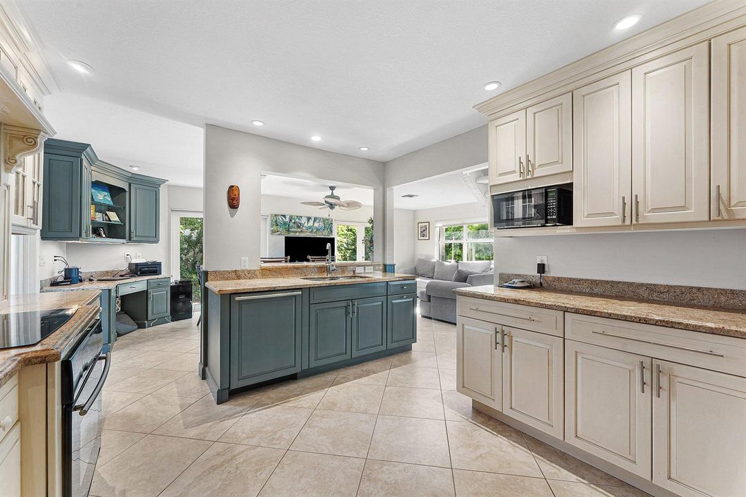 011-491NeptuneRoad-JunoBeach-FL-33408-SM