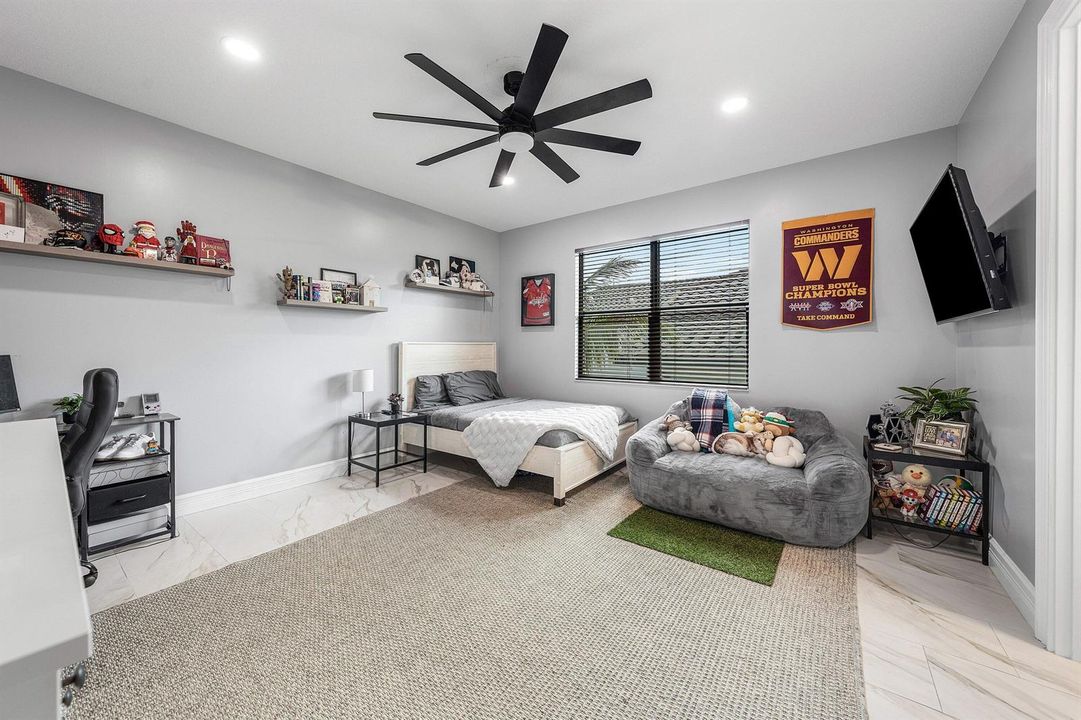 039-16716StrasbourgLane-DelrayBeach-FL-3
