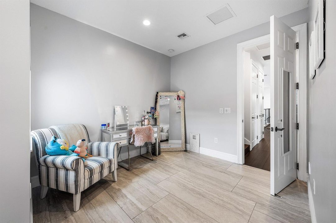 042-16716StrasbourgLane-DelrayBeach-FL-3