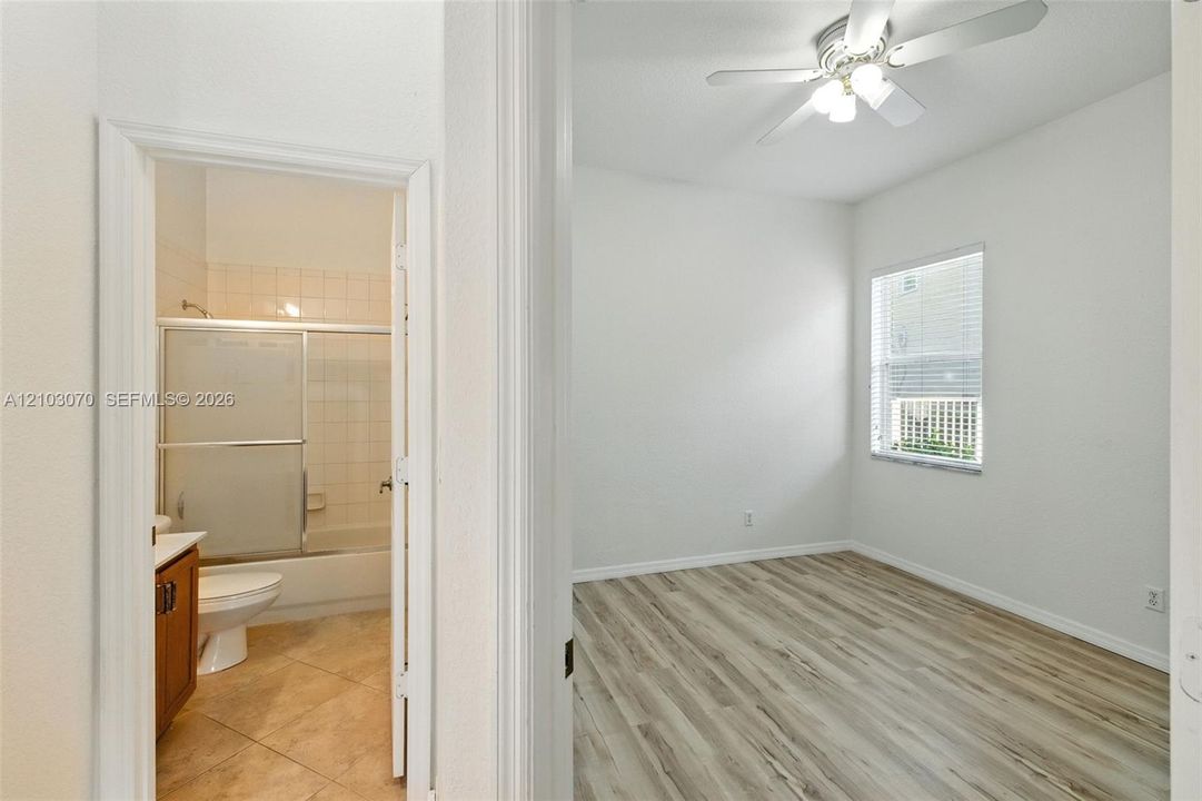 For Sale: $885,000 (4 beds, 3 baths, 2476 Square Feet)