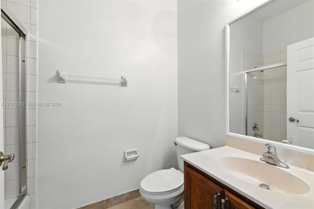 For Sale: $885,000 (4 beds, 3 baths, 2476 Square Feet)