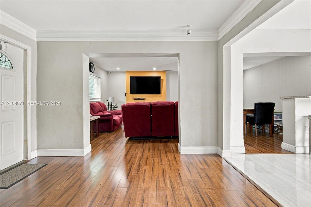 For Sale: $675,000 (0 beds, 0 baths, 2318 Square Feet)