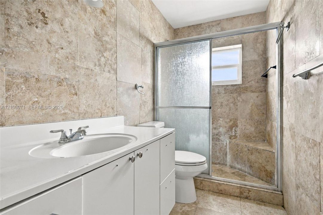 For Sale: $675,000 (0 beds, 0 baths, 2318 Square Feet)
