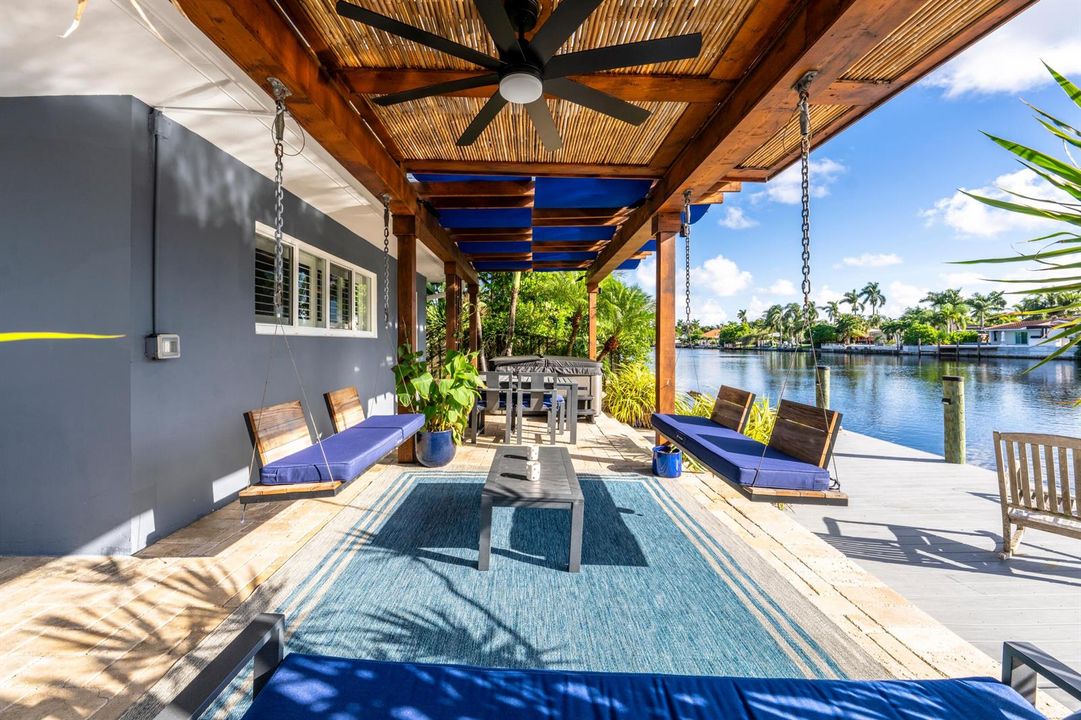 036-063-Patio-4000x2667
