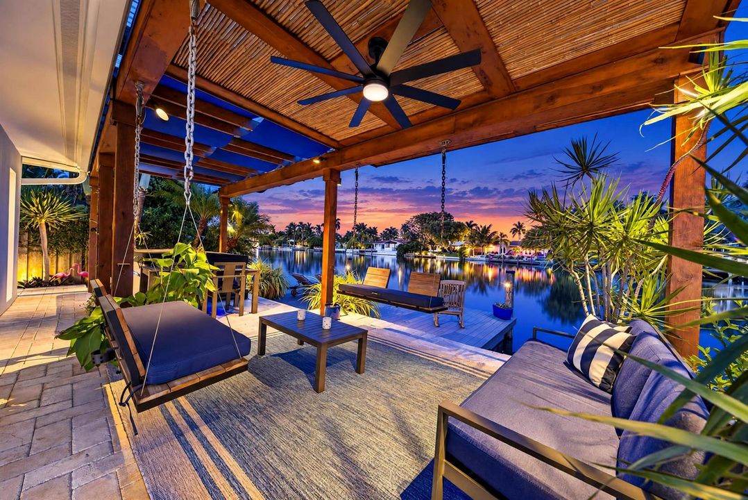 038-048-Patio-4000x2675