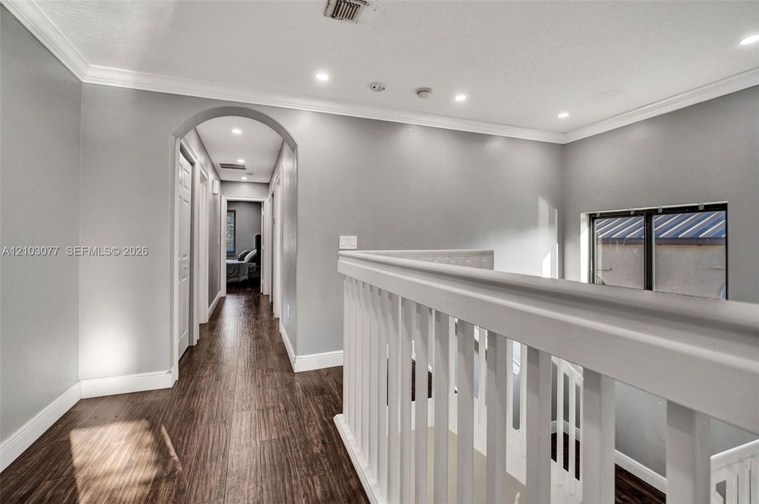 For Sale: $899,000 (5 beds, 2 baths, 2769 Square Feet)