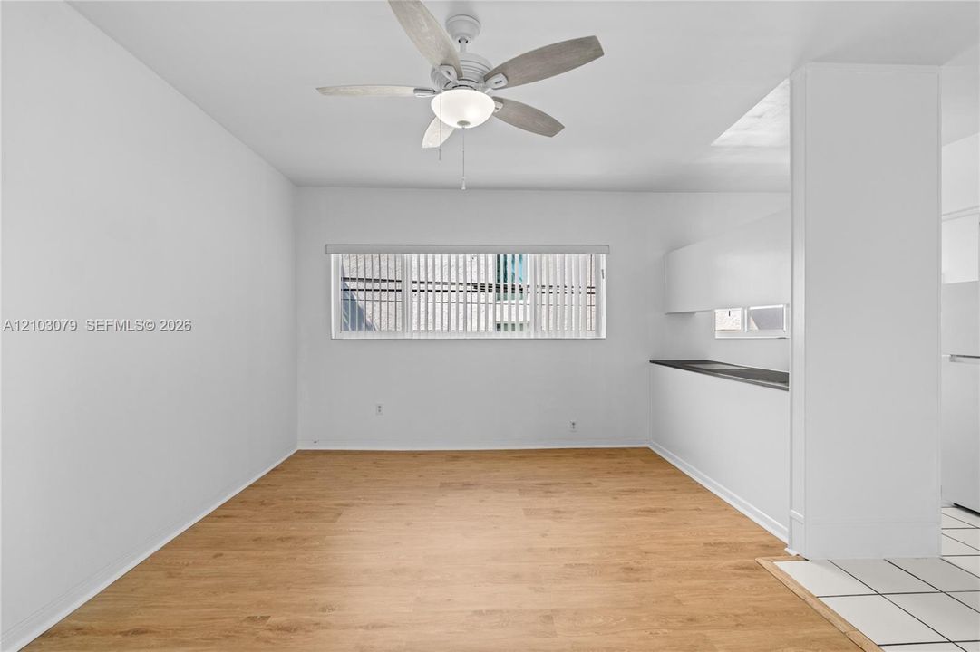 For Rent: $1,550 (0 beds, 1 baths, 450 Square Feet)