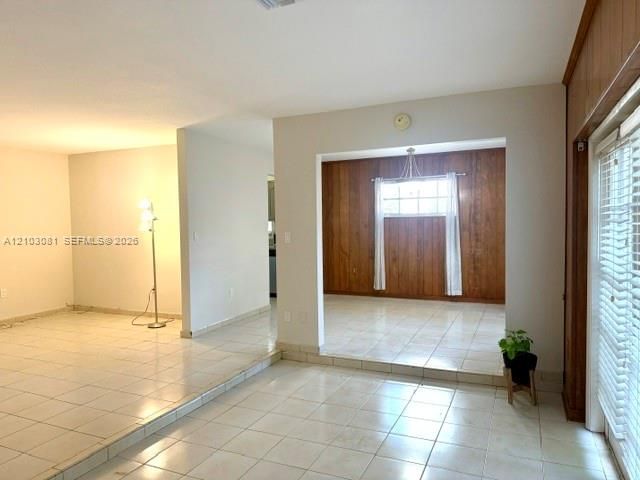 En Renta: $3,500 (3 camas, 2 baños, 2438 Pies cuadrados)
