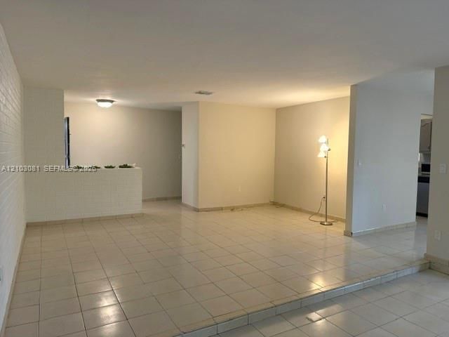En Renta: $3,500 (3 camas, 2 baños, 2438 Pies cuadrados)