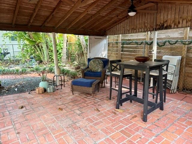 En Renta: $3,500 (3 camas, 2 baños, 2438 Pies cuadrados)