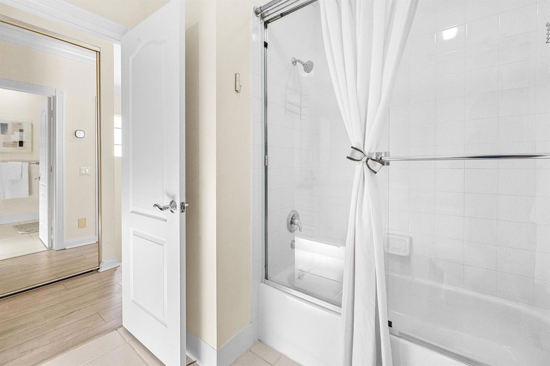 154 Santa Barbara Ln R-4931