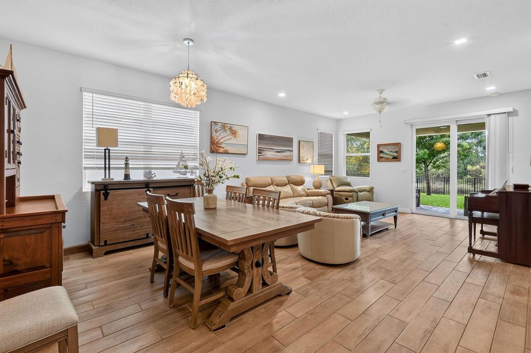 7238SEPineValleyCt(8)