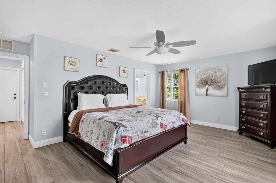 23-web-or-mls-5P1A4357