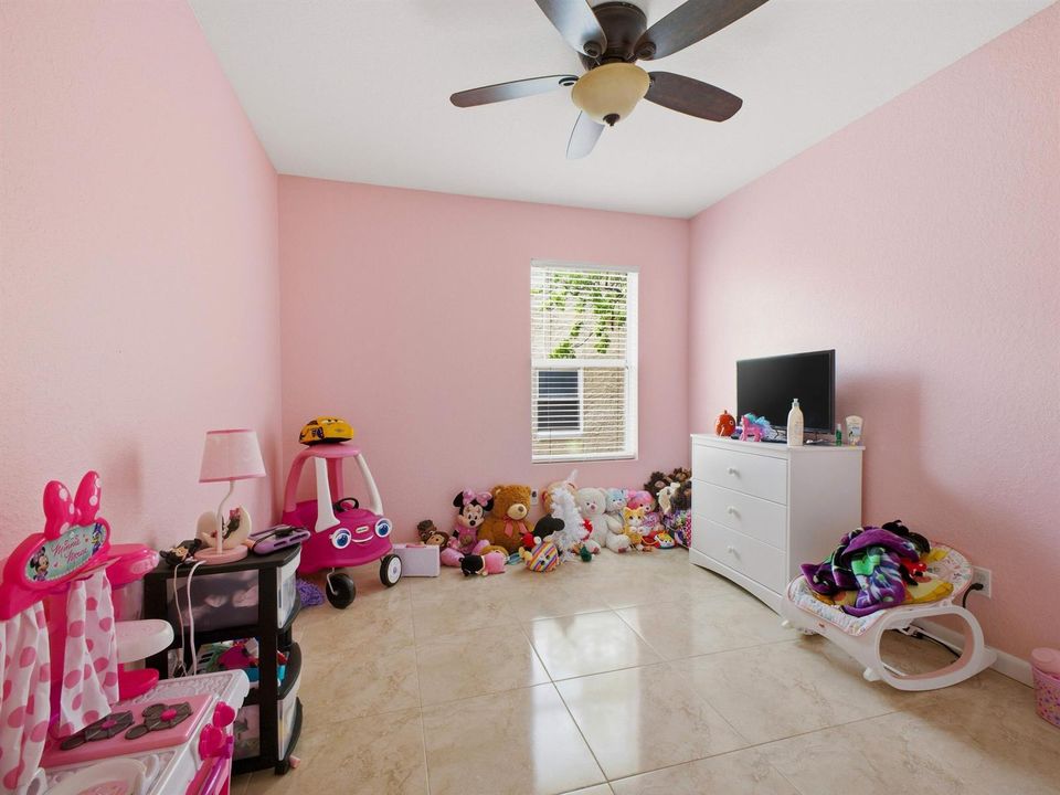 Bedroom_3