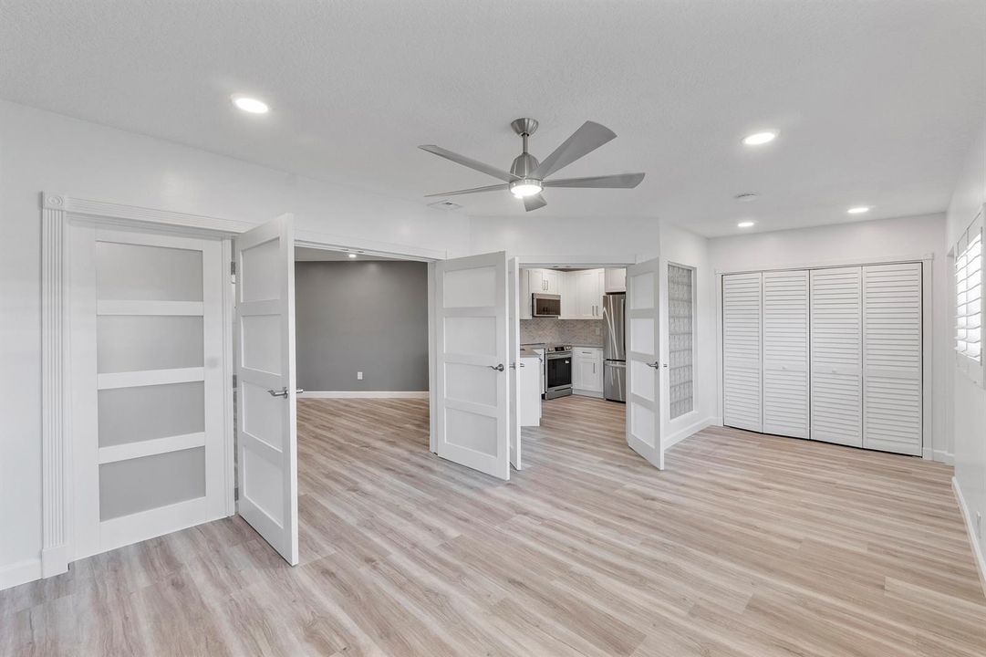 273 NW 36th Ave_011