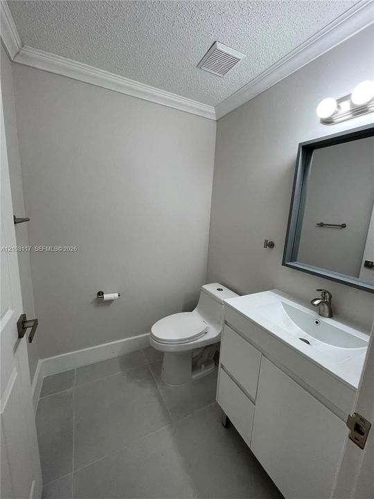 En Renta: $2,750 (2 camas, 2 baños, 1160 Pies cuadrados)