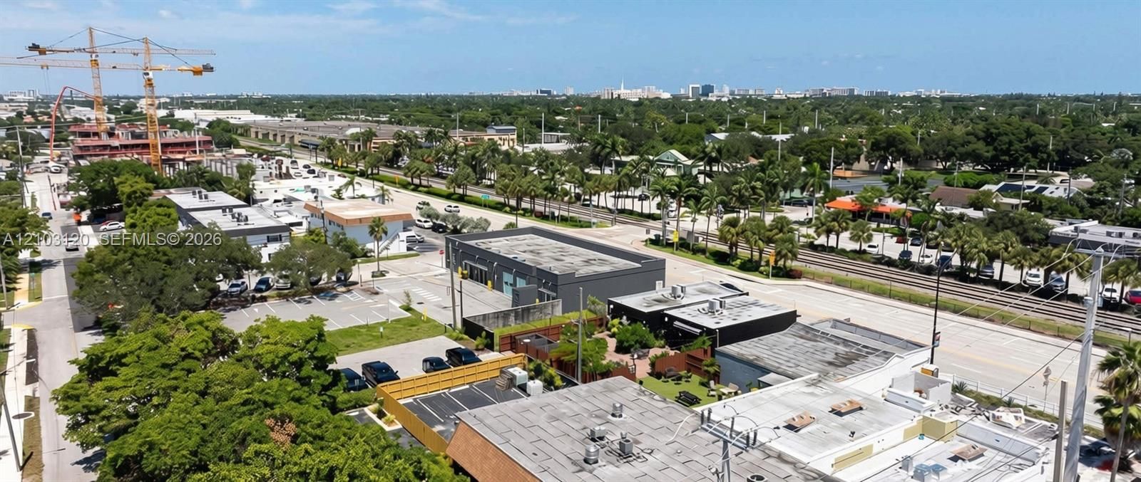 3569-3579 N Dixie Hwy in Oakland Park