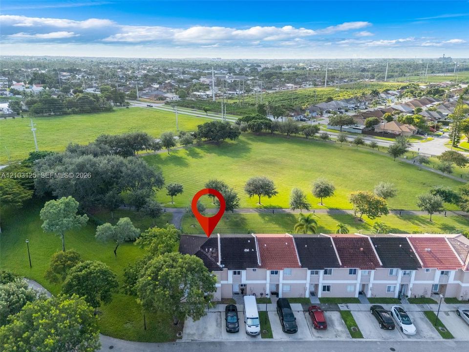 En Venta: $459,000 (3 camas, 2 baños, 1462 Pies cuadrados)
