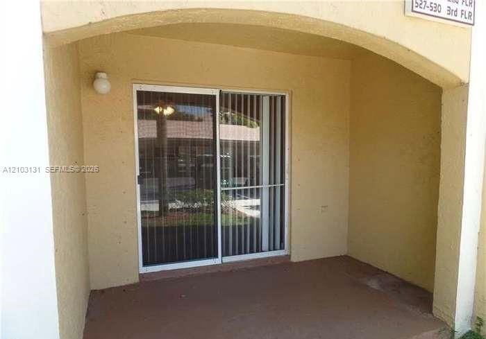 En Venta: $215,000 (1 camas, 1 baños, 846 Pies cuadrados)