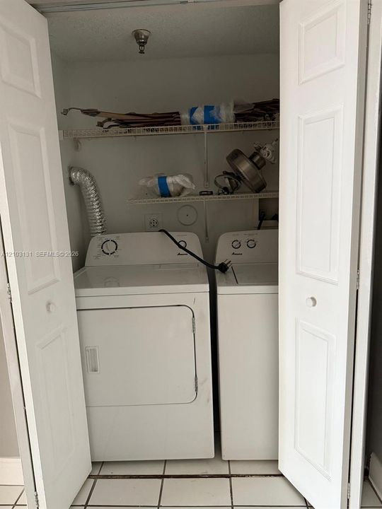 En Venta: $215,000 (1 camas, 1 baños, 846 Pies cuadrados)