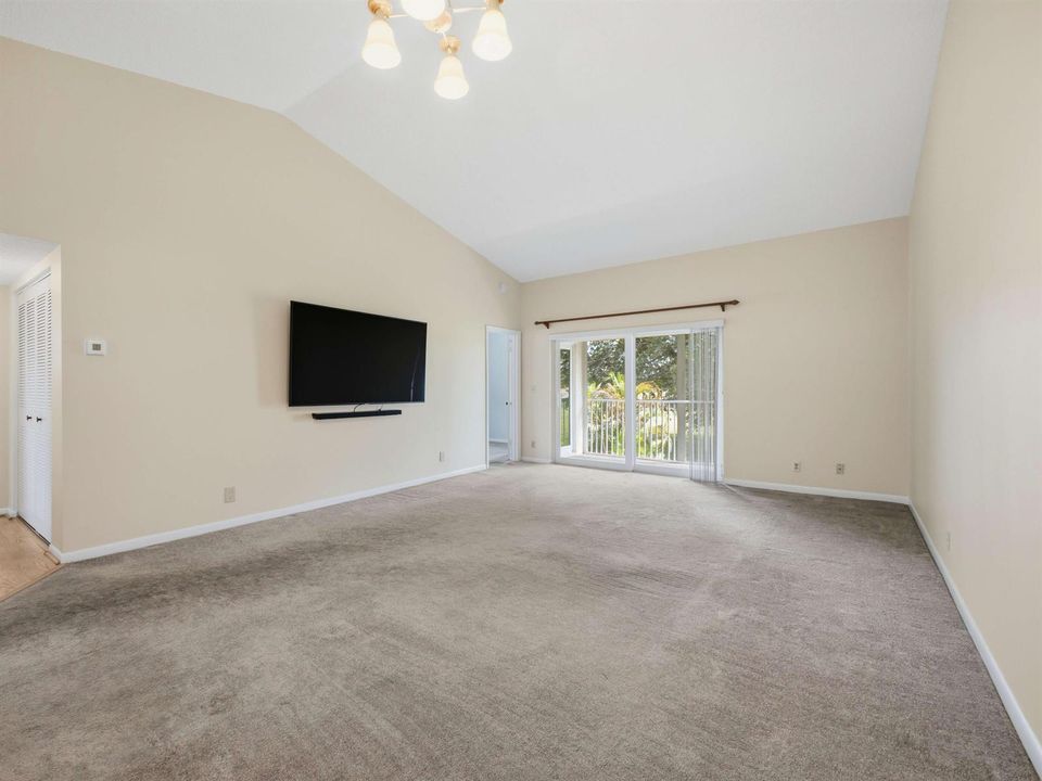 Dining Living 2