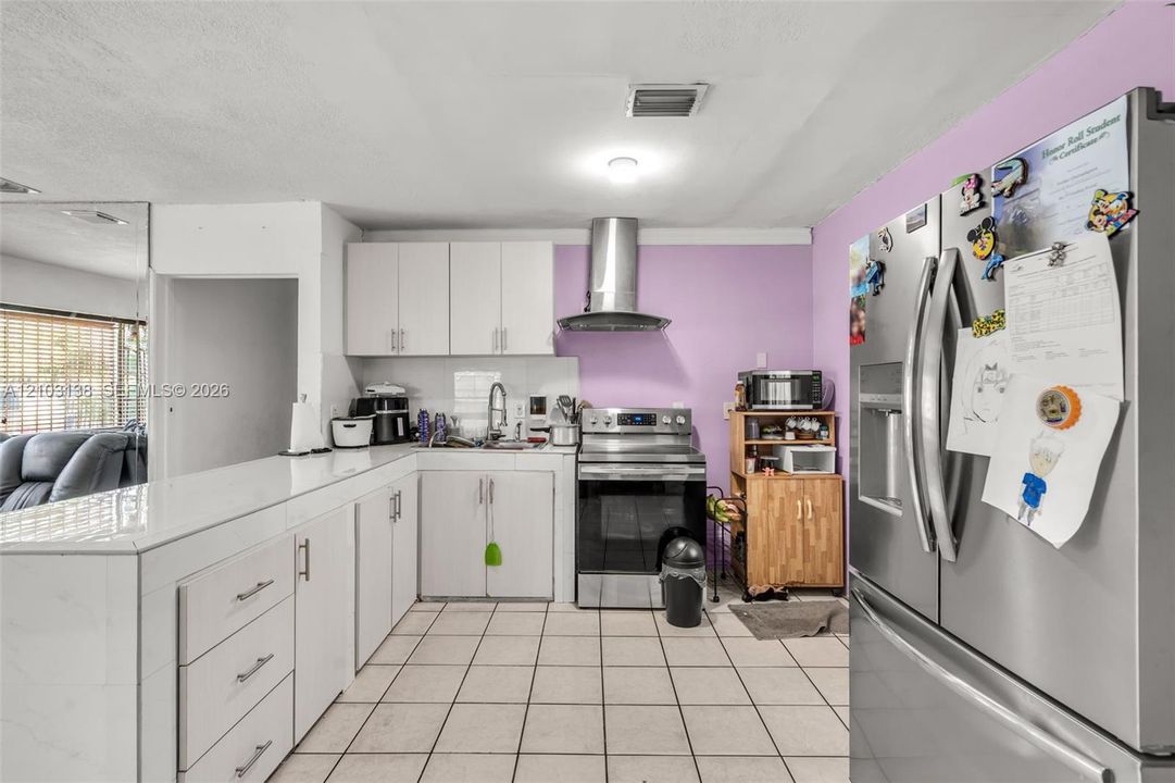 For Sale: $570,000 (4 beds, 3 baths, 1862 Square Feet)