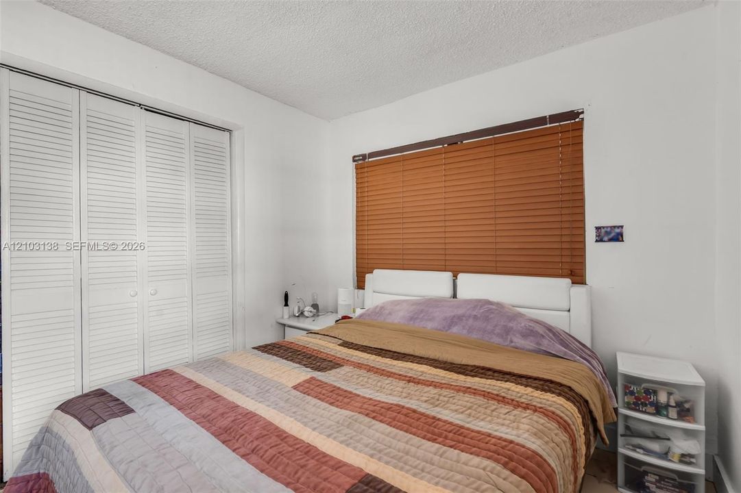 For Sale: $570,000 (4 beds, 3 baths, 1862 Square Feet)