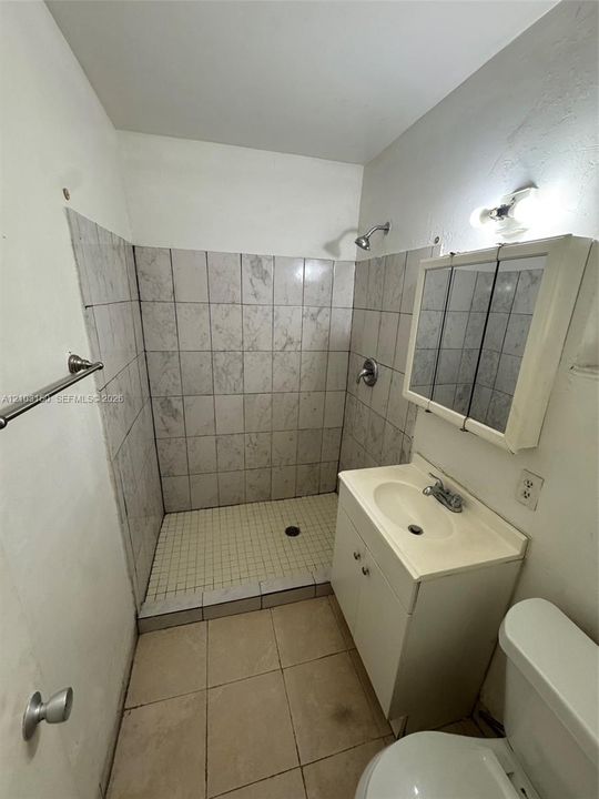 En Venta: $124,990 (2 camas, 2 baños, 840 Pies cuadrados)