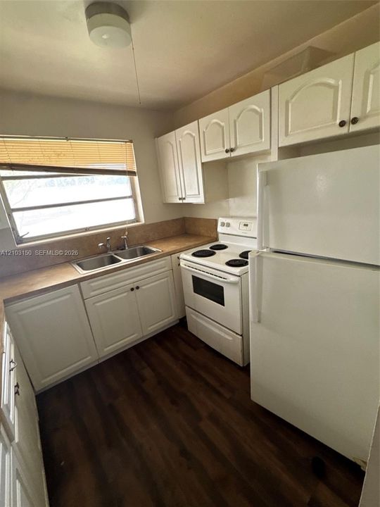 En Venta: $124,990 (2 camas, 2 baños, 840 Pies cuadrados)
