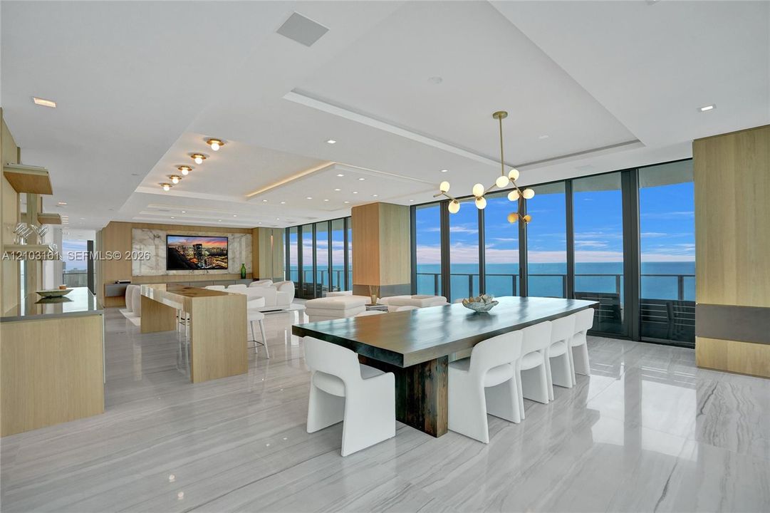 For Sale: $12,200,000 (3 beds, 5 baths, 4992 Square Feet)