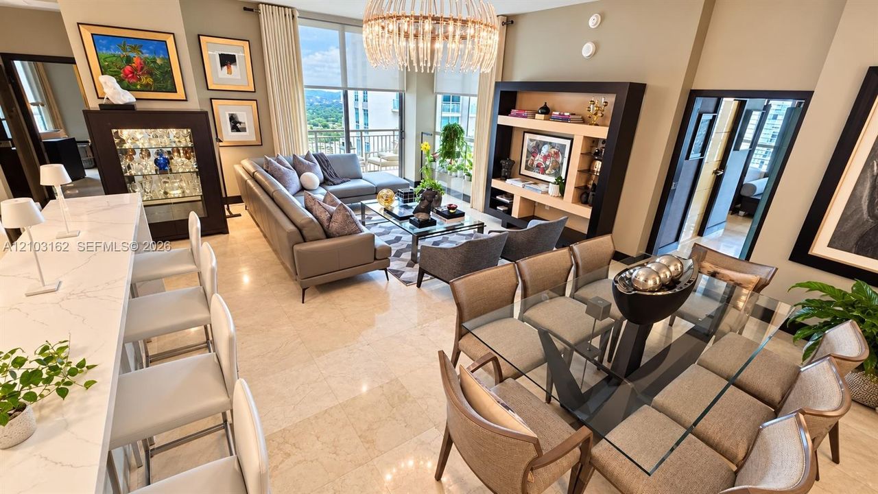 En Venta: $637,500 (2 camas, 2 baños, 1334 Pies cuadrados)