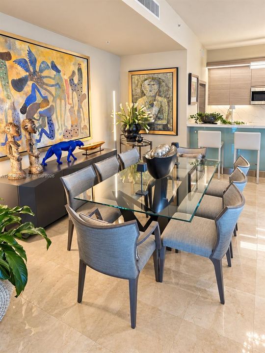En Venta: $637,500 (2 camas, 2 baños, 1334 Pies cuadrados)