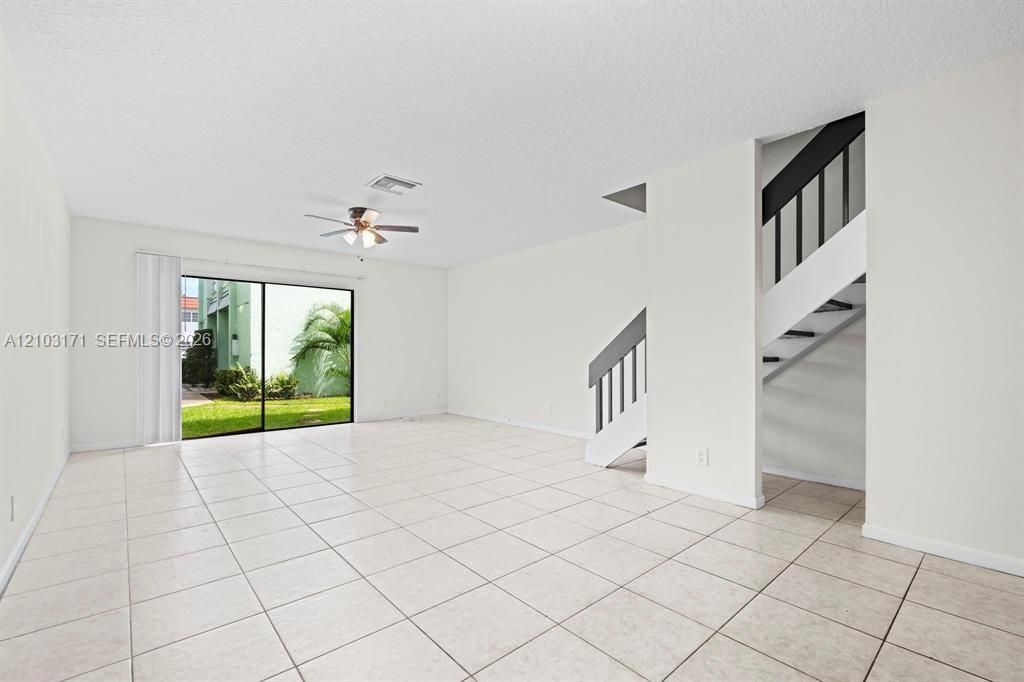 For Rent: $2,400 (2 beds, 1 baths, 0 Square Feet)