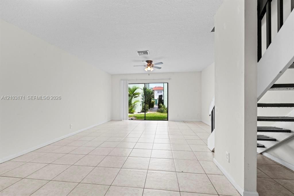 For Rent: $2,400 (2 beds, 1 baths, 0 Square Feet)