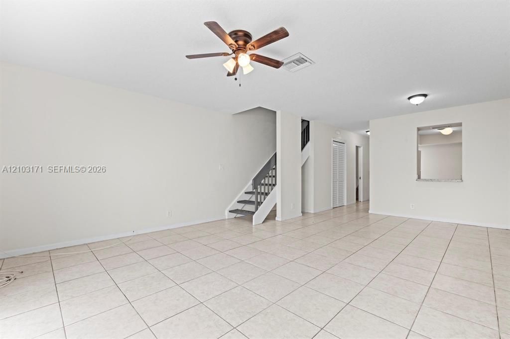 For Rent: $2,400 (2 beds, 1 baths, 0 Square Feet)