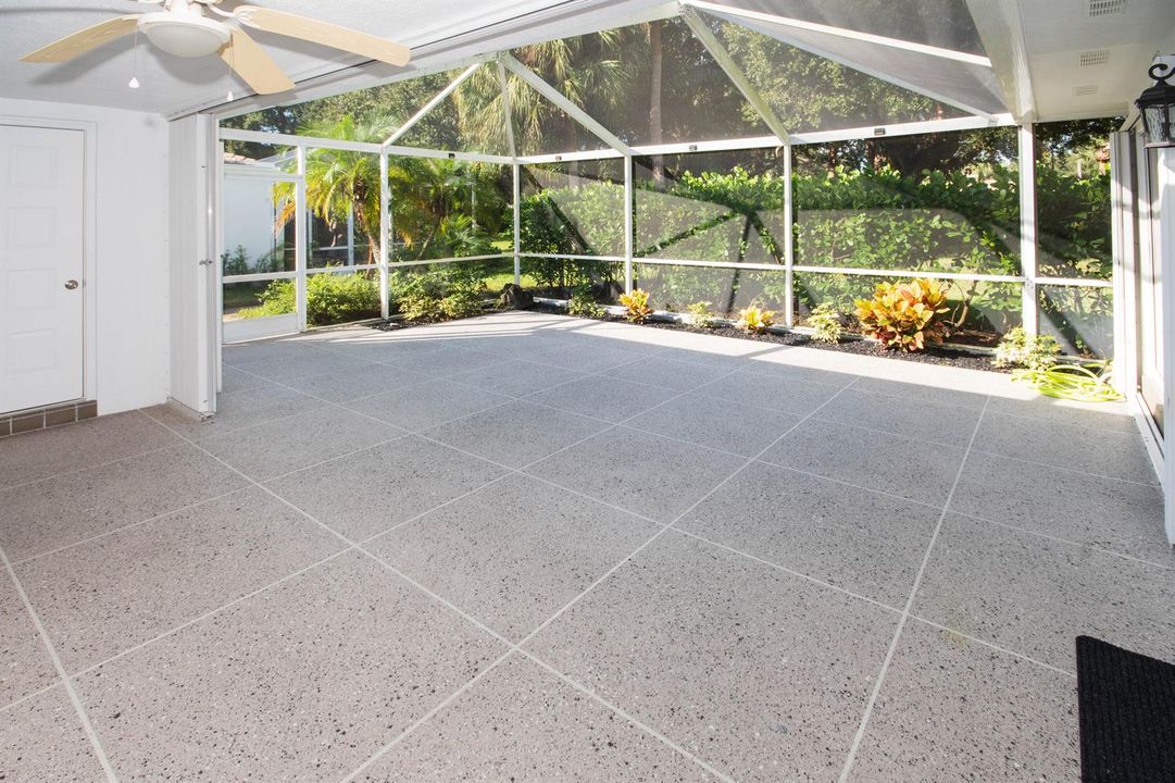 8704 Chapman Oak Court-5