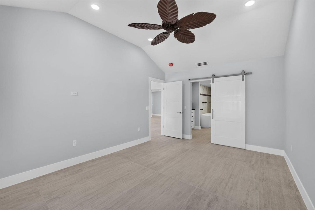 32-web-or-mls-5D1A2870
