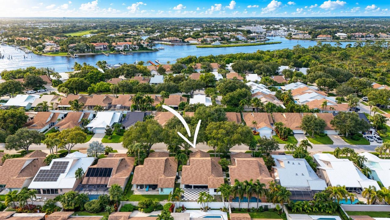 325 Leeward Drive