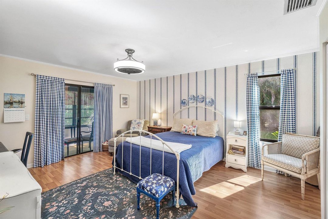024-144KarandaCourt-RoyalPalmBeach-FL-33