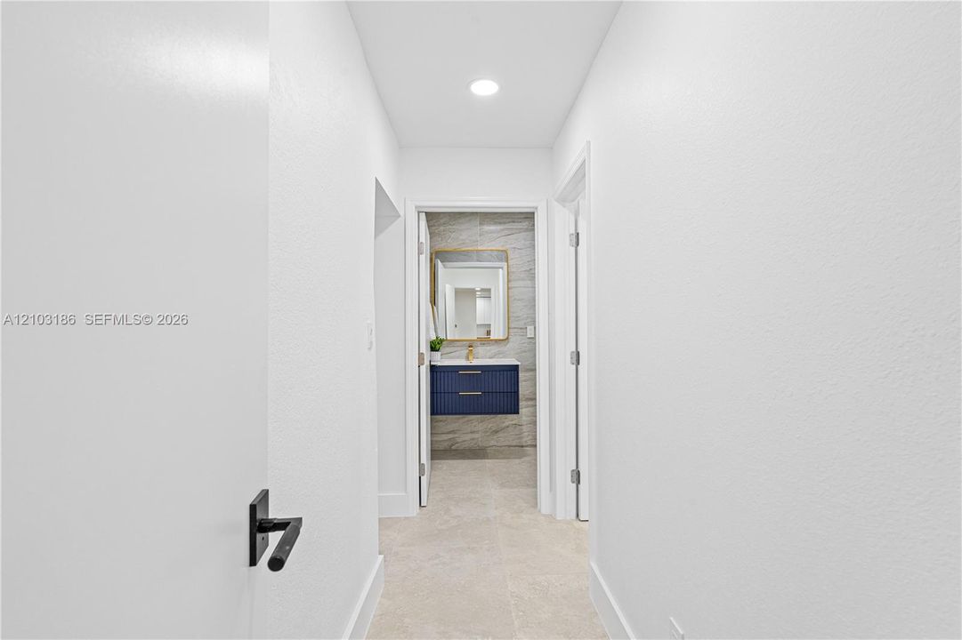 В аренду: $3,900 (3 спален, 2 ванн, 1513 Квадратных фут)