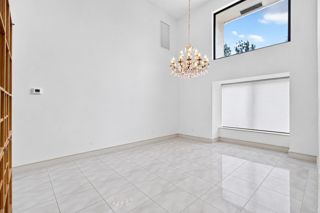 13-formal-dining-room