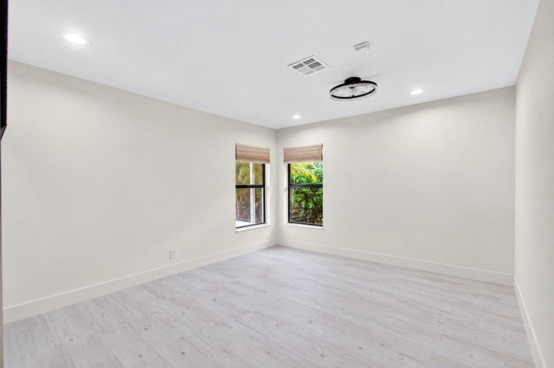 24-bedroom