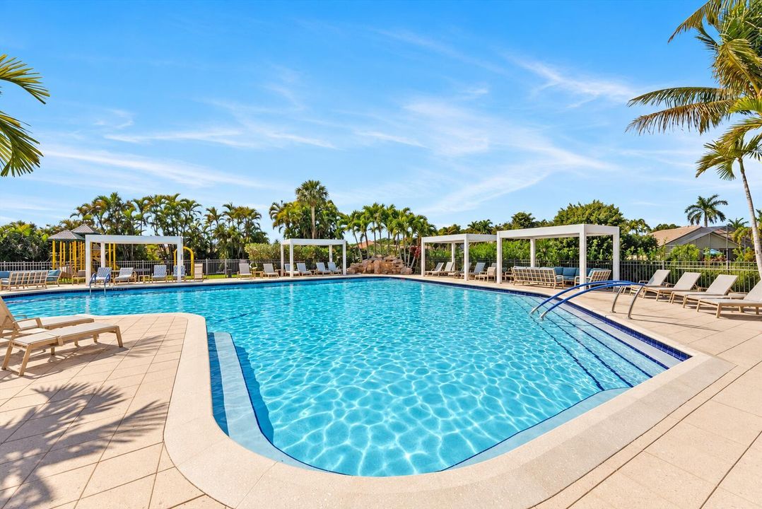 48-community-pool