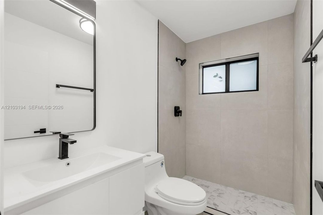 For Rent: $3,300 (3 beds, 2 baths, 1250 Square Feet)